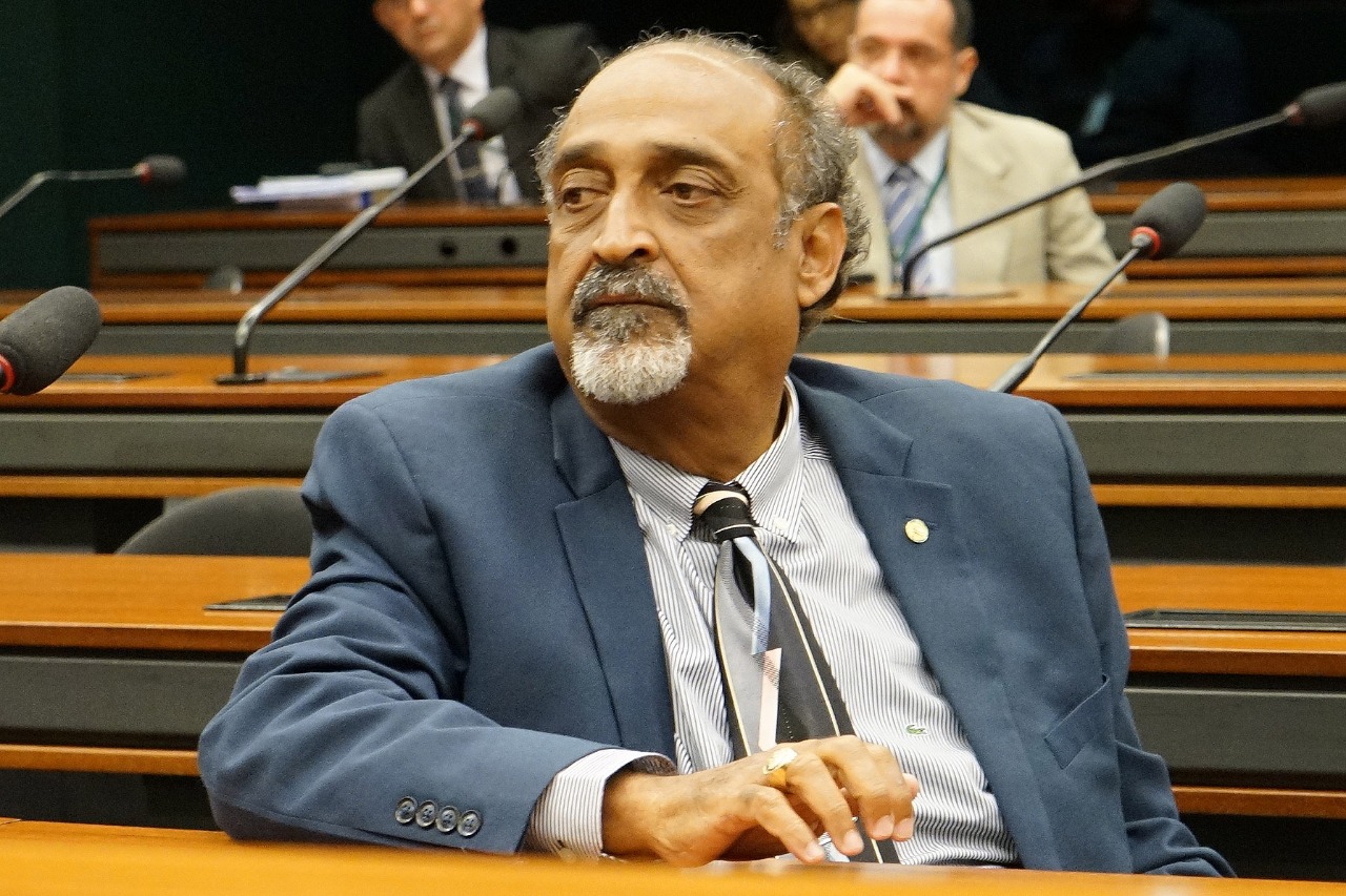 El diputado Ezequiel Teixeira, es pastor y líder de una mega-iglesia en Rio de Janeiro, y una de las principales voces conservadoras entre los políticos de Brasil.,