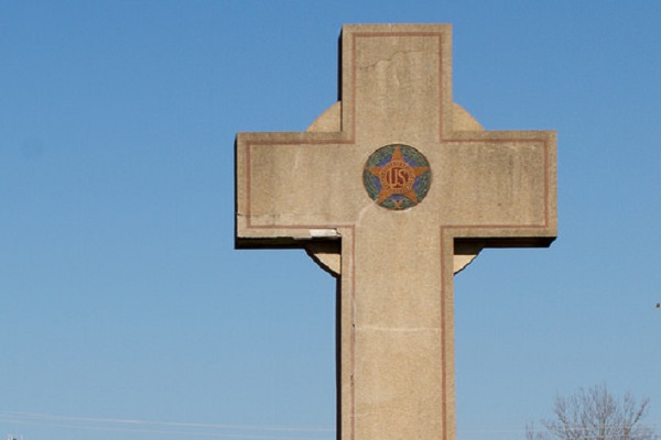 Condena a monumento en forma de cruz podría afectar en todo EEUU