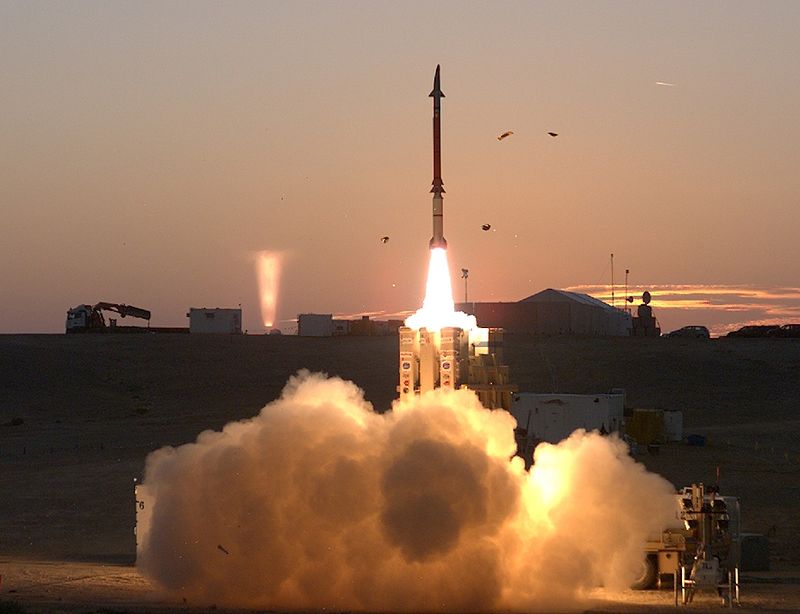 Israel lanza misil interceptor “Honda de David” contra cohetes en Siria