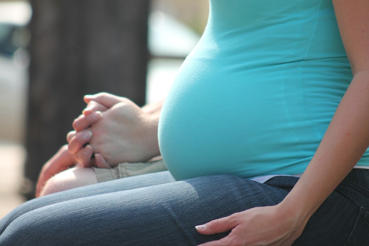 Muchas mujeres embarazadas acuden a clínicas de aborto en EEUU sin recibir toda la información sobre el procedimiento. / CC0,Aborto, Embarazo, Mujer