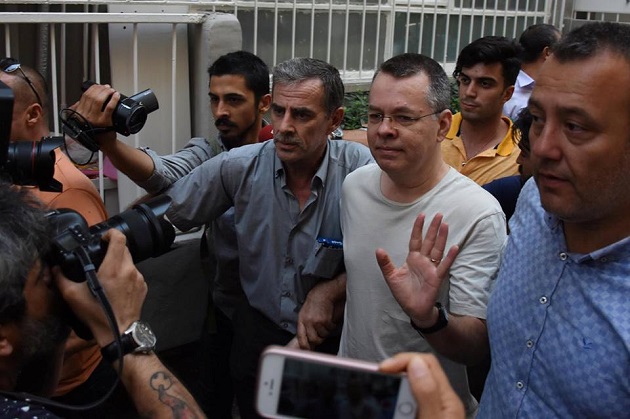 Justicia turca niega apelación para libertad del pastor Andrew Brunson