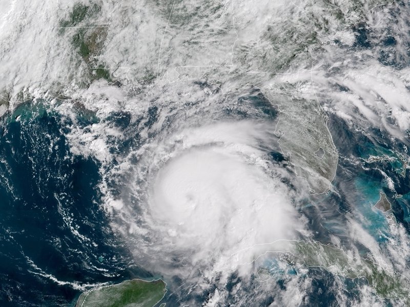 Huracán Michael azota el sur de EEUU como la peor tormenta en casi 3 décadas