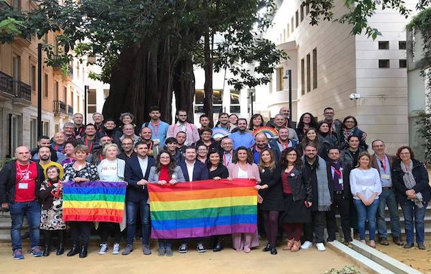 Valencia, España, aprueba ley de igualdad LGTBI