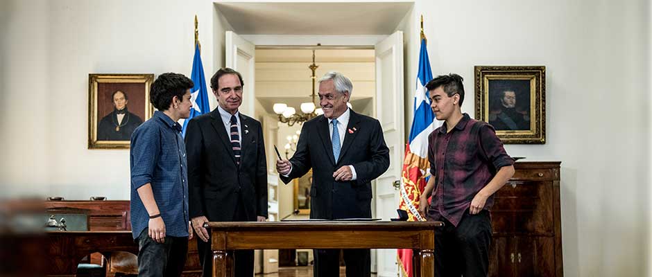 Chile: Presidente Piñera promulga Ley de Identidad de Género