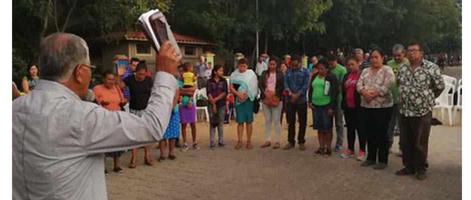Pastores se unen para orar por la paz de Nicaragua
