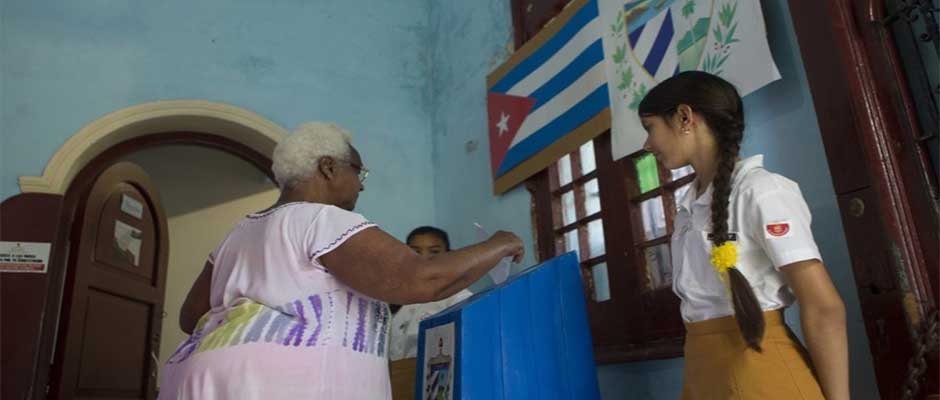 El Sí triunfa en referendo para nueva Constitución en Cuba