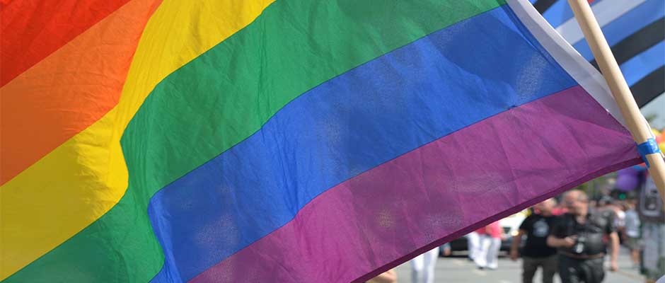 Ecuador: evangélicos plantearán referéndum para revocar matrimonio gay 