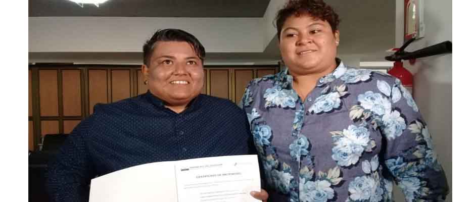 Se casa primera pareja del mismo sexo en Ecuador