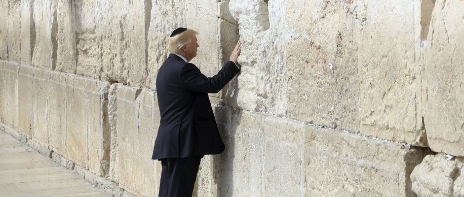 Donald Trump en una visita al Muro de las Lamentaciones,Donald Trump, Muro de las Lamentaciones