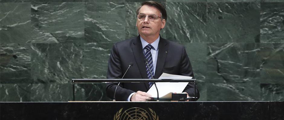 En la ONU, Bolsonaro da gracias a Dios y cita la Biblia