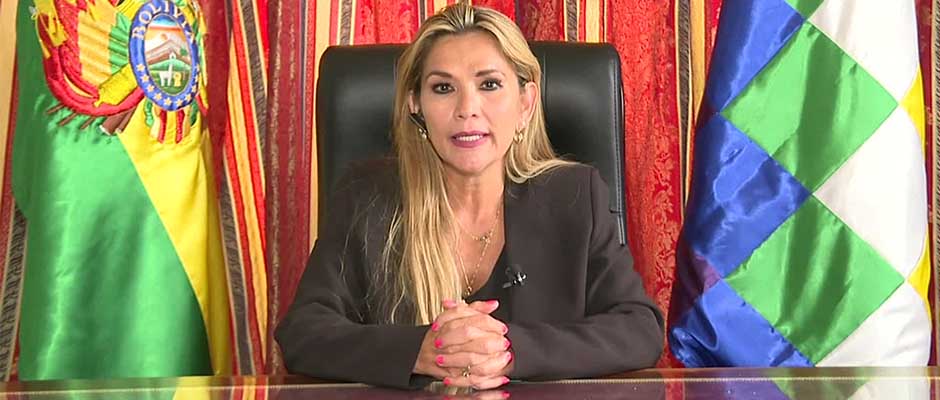 Líderes evangélicos desaprueban candidatura de Jeanine Áñez