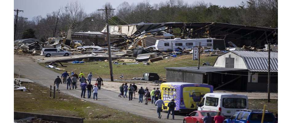 Tornado en Tennessee: Michael W. Smith se une a miles de voluntarios
