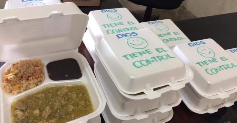 Iglesia entrega alimentos a desempleados por COVID -19 en Tamaulipas