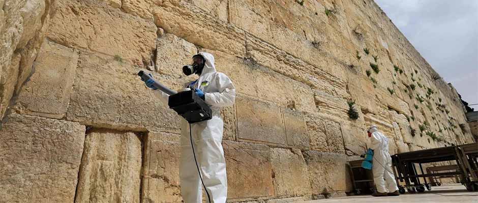 Las oraciones regresan al muro occidental de Jerusalén 