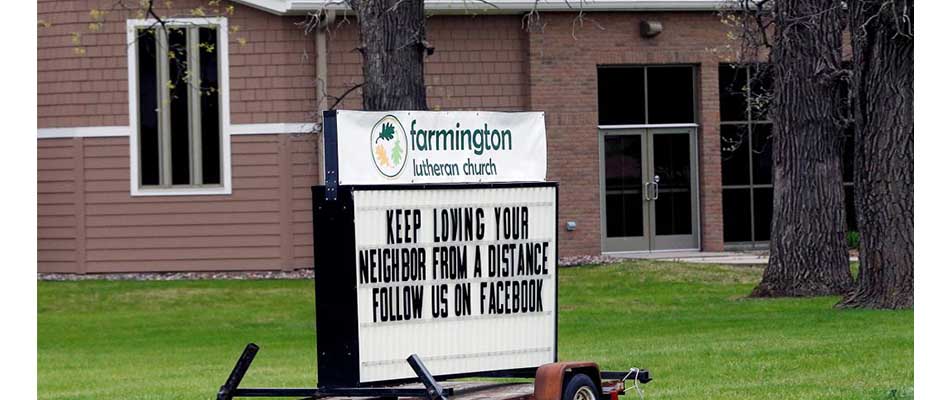 Una iglesia en Minnesota pide a sus fieles que sigan los servicios desde Facebook / CBN News,