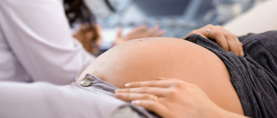 Jóvenes embarazadas podrían abortar sin el conocimiento o permiso de sus padres,