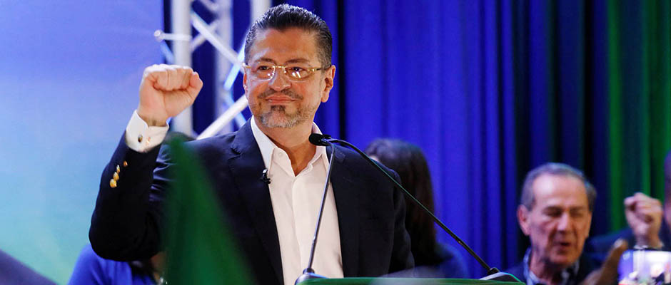 Polémico candidato conservador Rodrigo Chaves gana la presidencia de Costa Rica