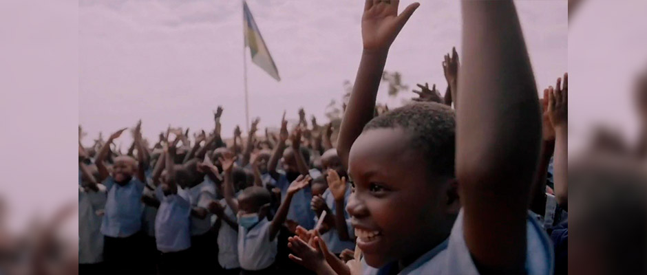 Casi 700 mil jóvenes y niños de Ruanda responden al llamado de Jesús