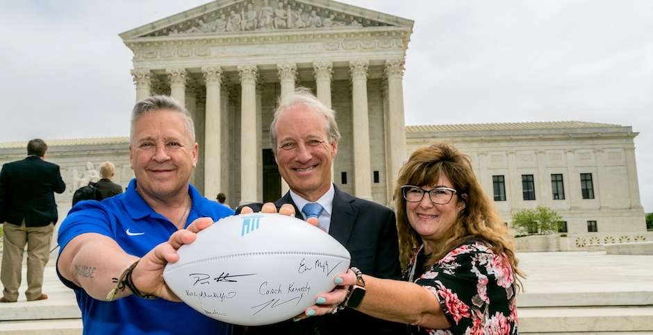 EEUU | Sentencia de Corte Suprema favorable a entrenador de rugby despedido por orar