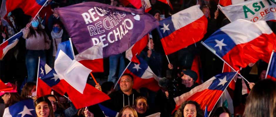 Chile decide rechazar propuesta de nueva Constitución