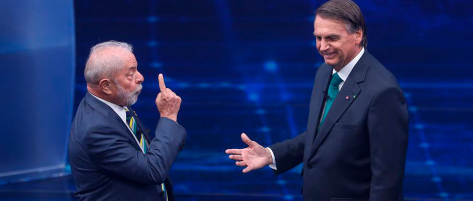 Bolsonaro se apoya en el voto evangélico de cara a segunda vuelta en Brasil