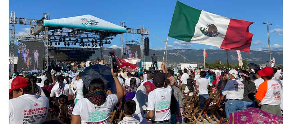 Más de 10 mil personas participaron en acción de gracias por la paz en Chiapas