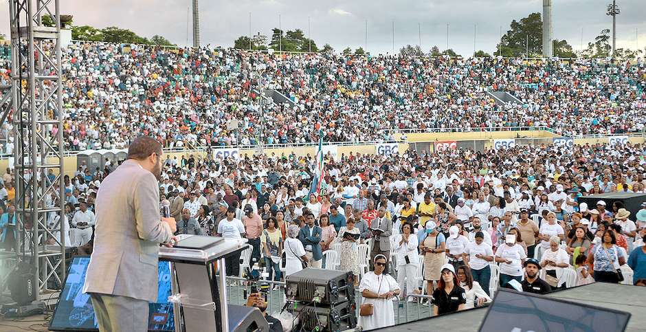 Miles de cristianos celebran 2023 y lamentan la situación de R. Dominicana