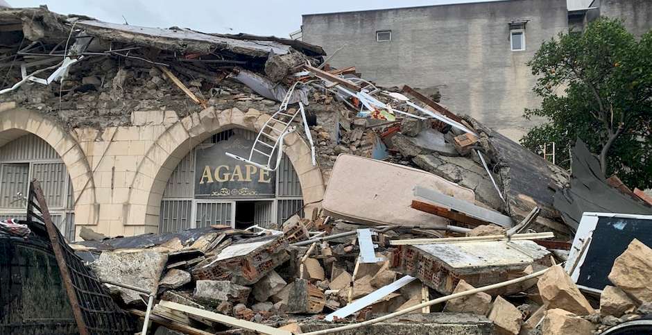 La librería evangélica Agape, en la ciudad de Antaquía, tras el terremoto ocurrido este 6 de febrero de 2023 en Turquía./Foto vía Carlos Madrigal,terremoto turquia