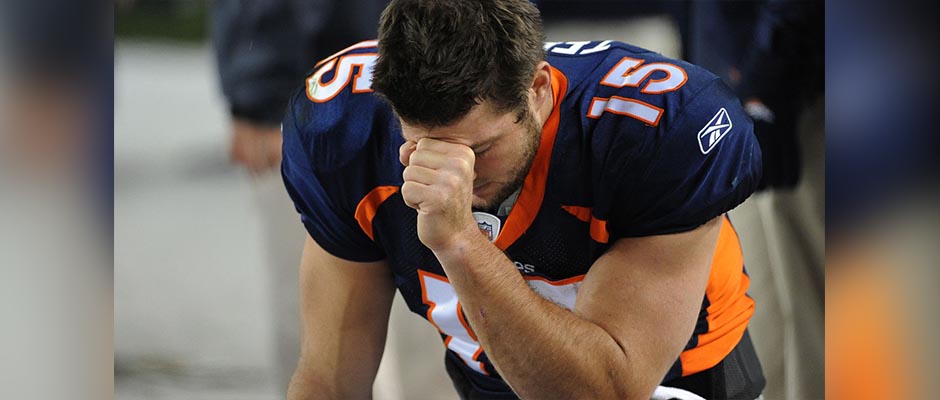 Tebow siempre acudió a su fe durante su carrera profesional,