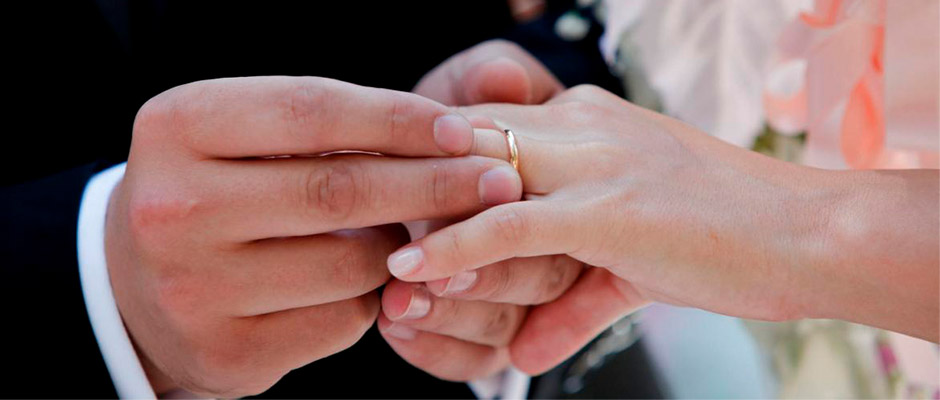 Costa Rica | Parejas contraen matrimonio en ceremonia masiva 