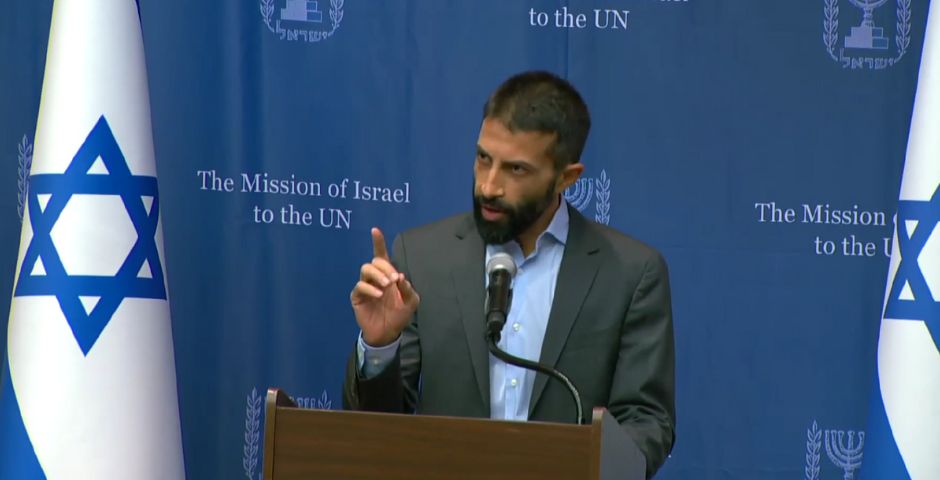 Hijo de cofundador de Hamás: “El primer crimen de ellos es el adoctrinamiento”